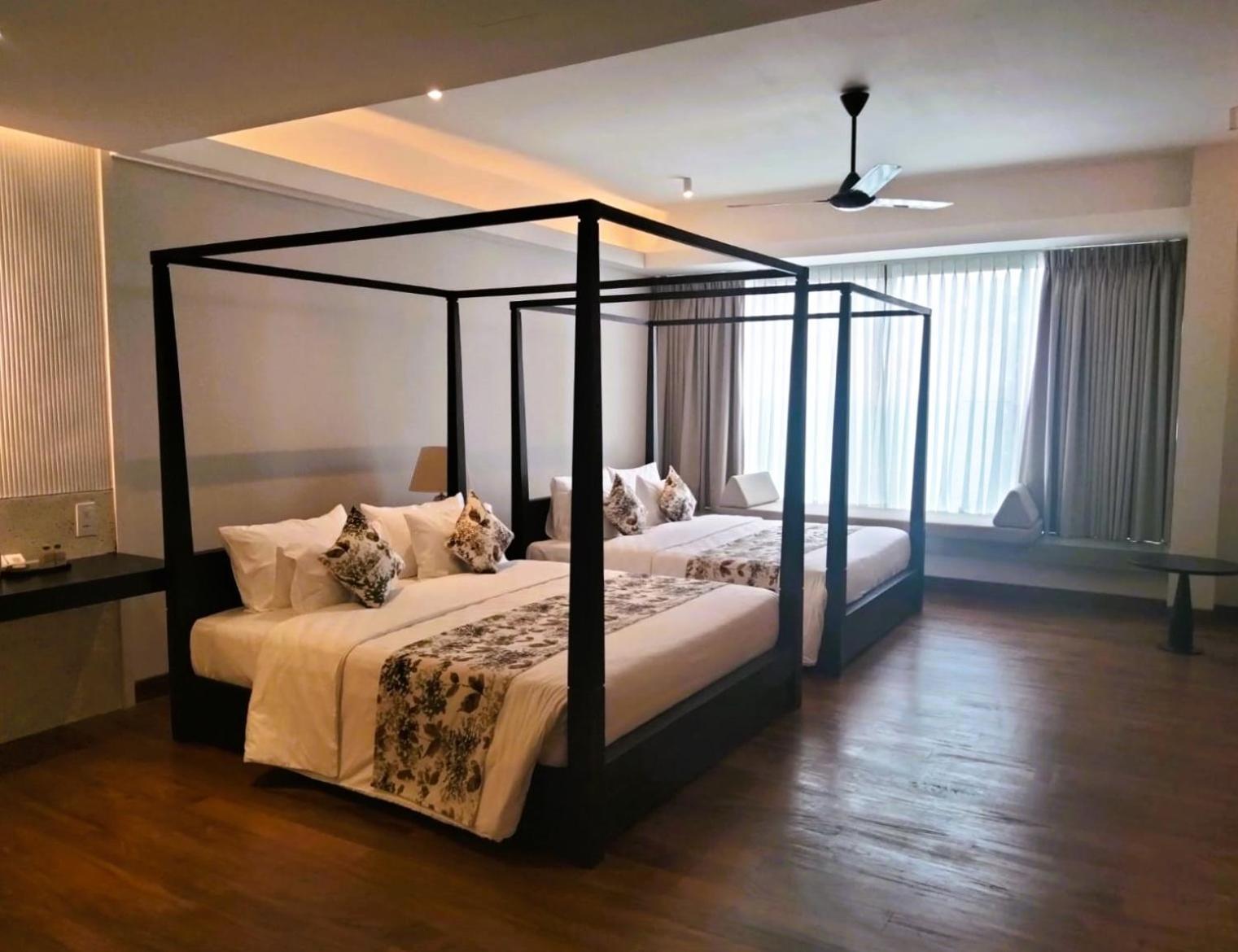 Quadruple Room Bathroom